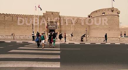 Ausfluege Louvre Wuestensafari Dubai City Tour Yacht Cruise Dibba Tour OFF