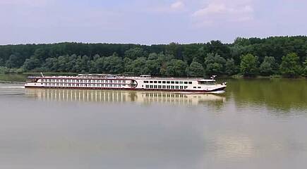 Das Donau-Schiff MS Nestroy